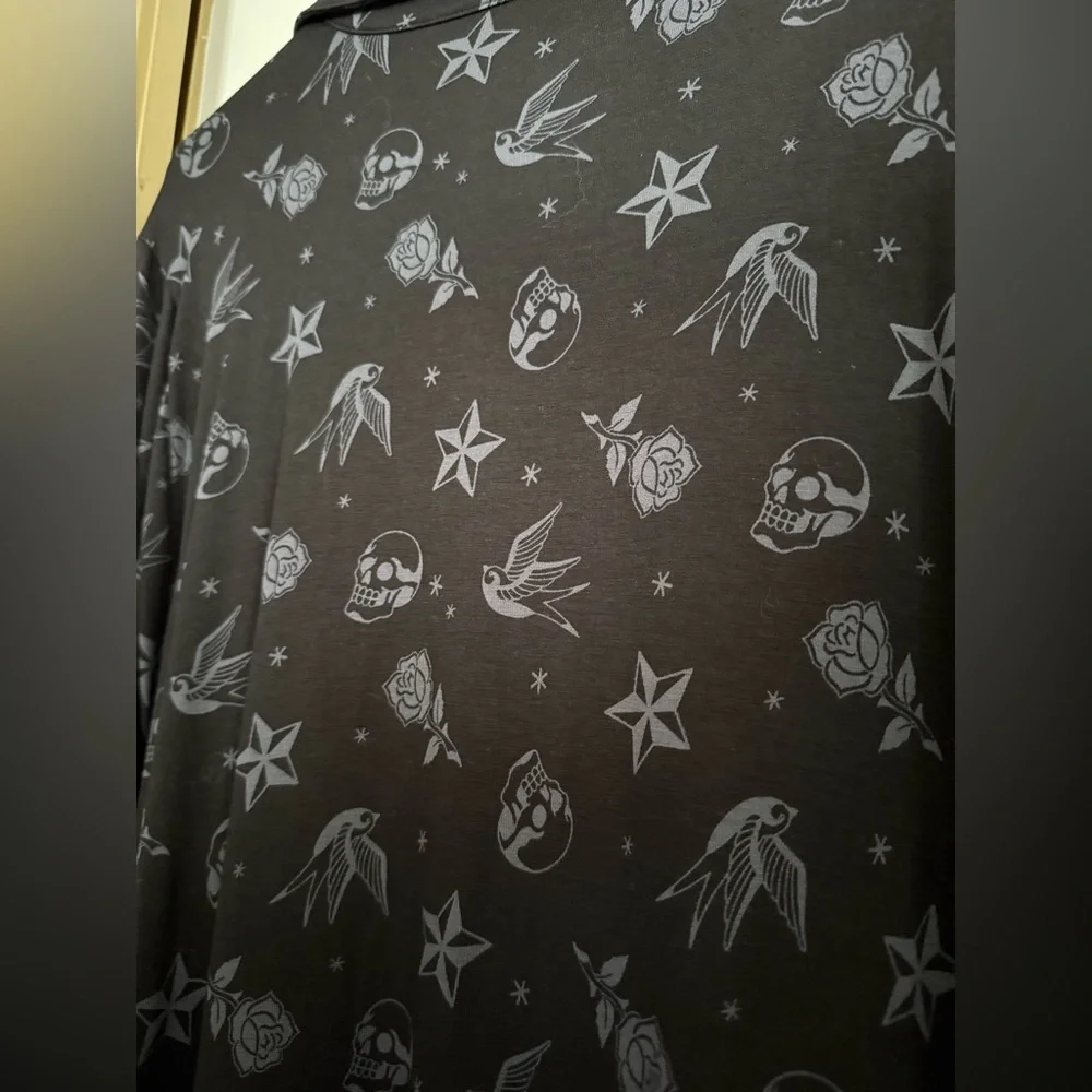 🆕 Torrid Super Soft Button Through Long Sleeve Sleep Shirt size 2 - Picture 10 of 10